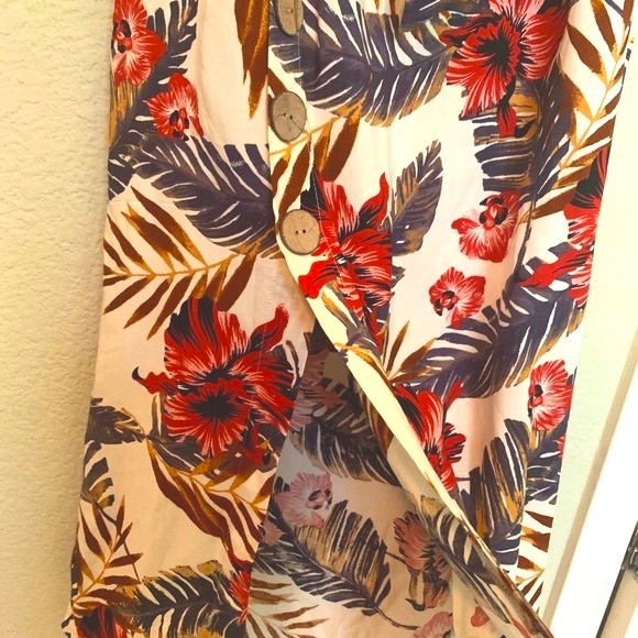 White Tropical Print Belted Button Down Slit Maxi Skirt - Picture 4 of 9